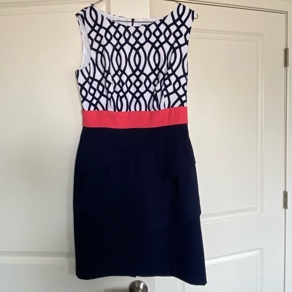 Women’s Connected Apparel Dress; Size 8; Navy - Picture 1 of 3